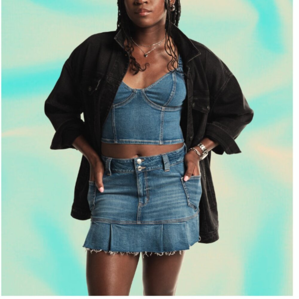 Coco Gauff x American Eagle High Rise Stretch Mini Denim Skirt Size 8/29W NWT - Picture 3 of 12